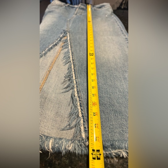 JOE’S JEANS - DENIM MIDI SKIRT - Picture 8 of 9